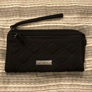 Vera Bradley front zip wristlet in black